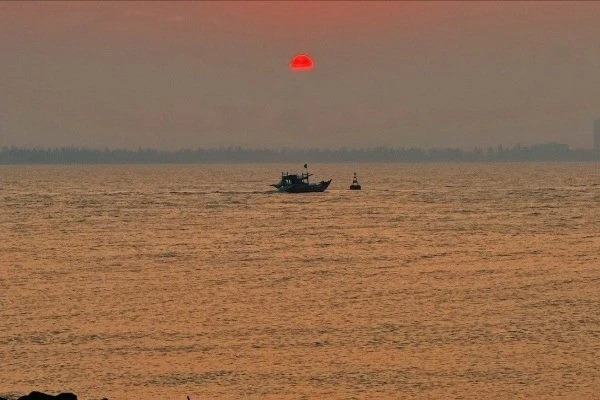 View - Check-in đảo Song Ngư, ngắm hoàng hôn yên bình giữa biển Cửa Lò | Báo Tri thức và Cuộc sống - TIN TỨC PHỔ BIẾN KIẾN THỨC 24H