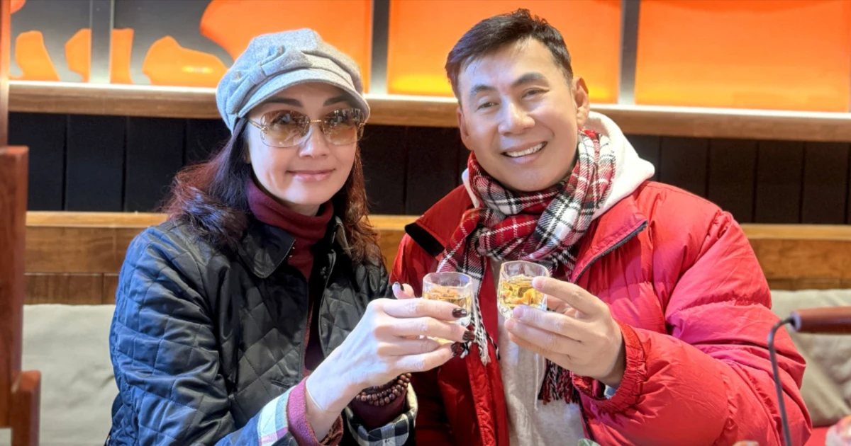 Gallery - Ca sĩ Đoan Trường hội ngộ Hoa hậu Lý Thu Thảo sau hơn 30 năm | Báo Tri thức và Cuộc sống - TIN TỨC PHỔ BIẾN KIẾN THỨC 24H