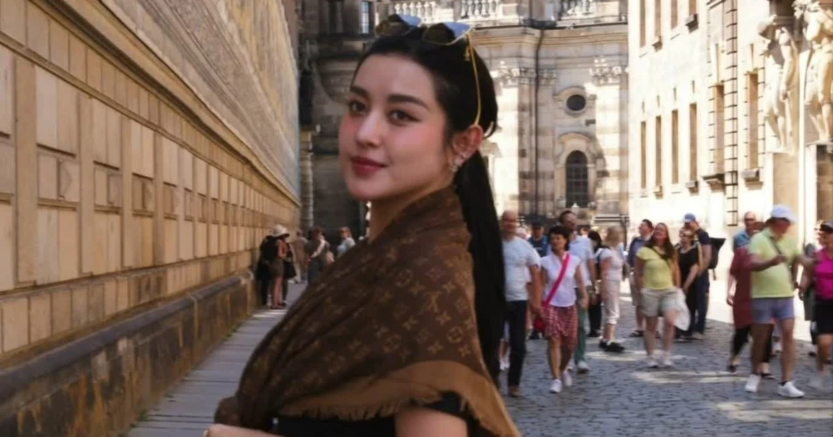 Gallery - Á hậu Huyền My lên tiếng việc thanh lý giày cũ giá 2 triệu | Báo Tri thức và Cuộc sống - TIN TỨC PHỔ BIẾN KIẾN THỨC 24H