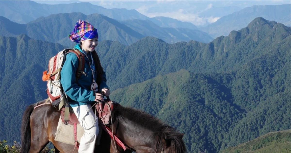 View - Cưỡi ngựa giữa biển mây Tà Chì Nhù, trải nghiệm độc đáo của Tây Bắc | Báo Tri thức và Cuộc sống - TIN TỨC PHỔ BIẾN KIẾN THỨC 24H