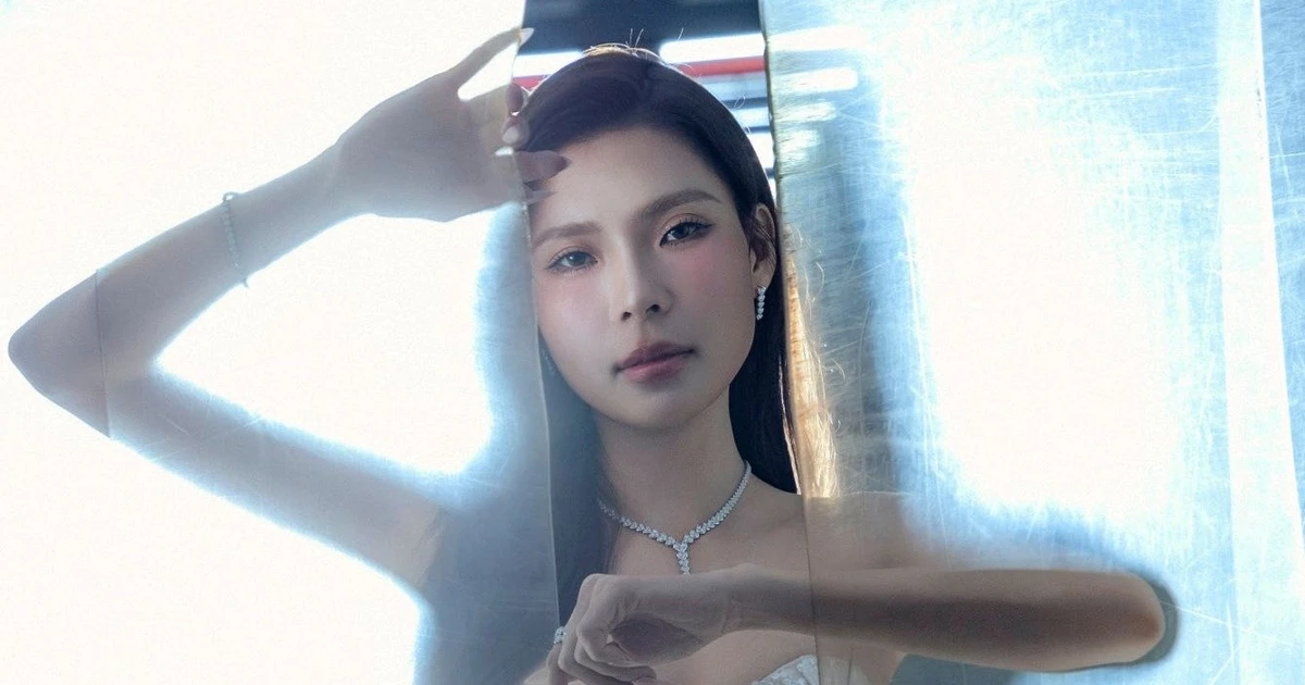 View - Thúy Diễm U40 khoe dáng 'mòn con mắt' trong váy dạ hội bó sát | Báo Tri thức và Cuộc sống - TIN TỨC PHỔ BIẾN KIẾN THỨC 24H