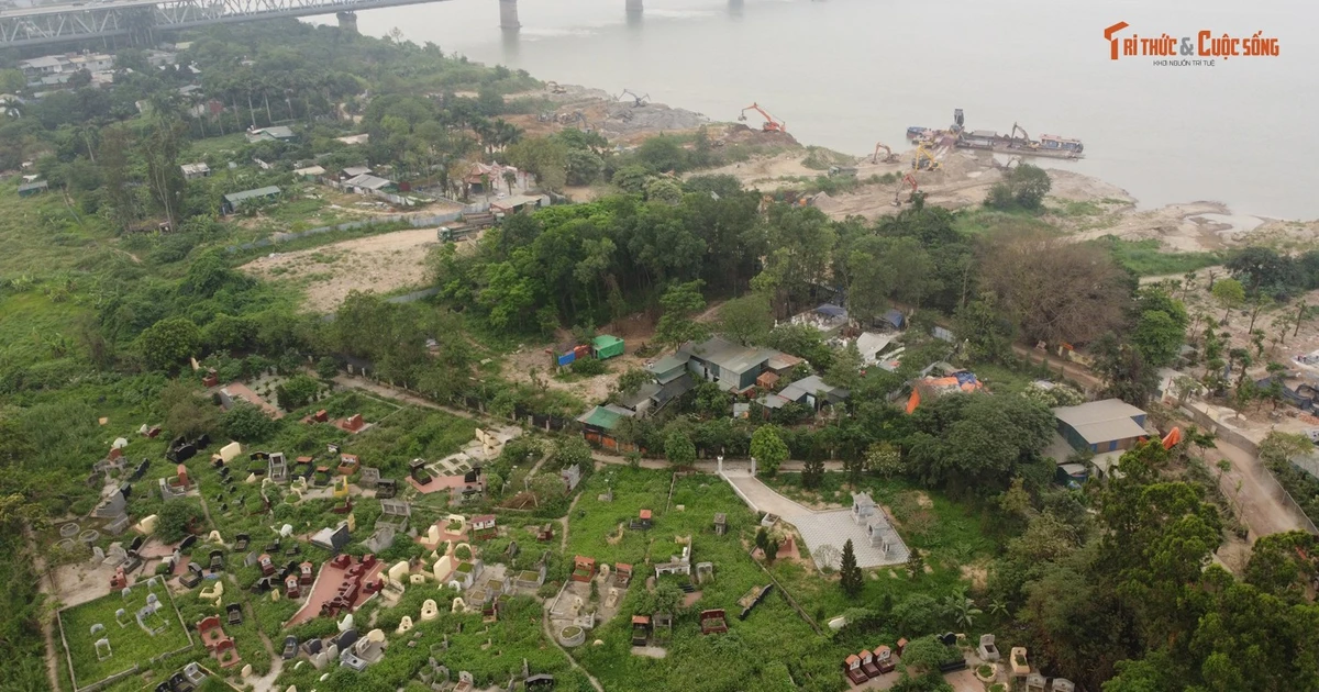 Gallery - ‘Binh đoàn’ xe chở đất nhộn nhịp vào bãi vật liệu trong đất dự án | Báo Tri thức và Cuộc sống - TIN TỨC PHỔ BIẾN KIẾN THỨC 24H