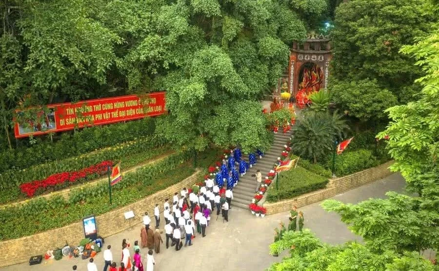 Gallery - Phú Thọ khai hội Đền Hùng năm 2026 | Báo Tri thức và Cuộc sống - TIN TỨC PHỔ BIẾN KIẾN THỨC 24H