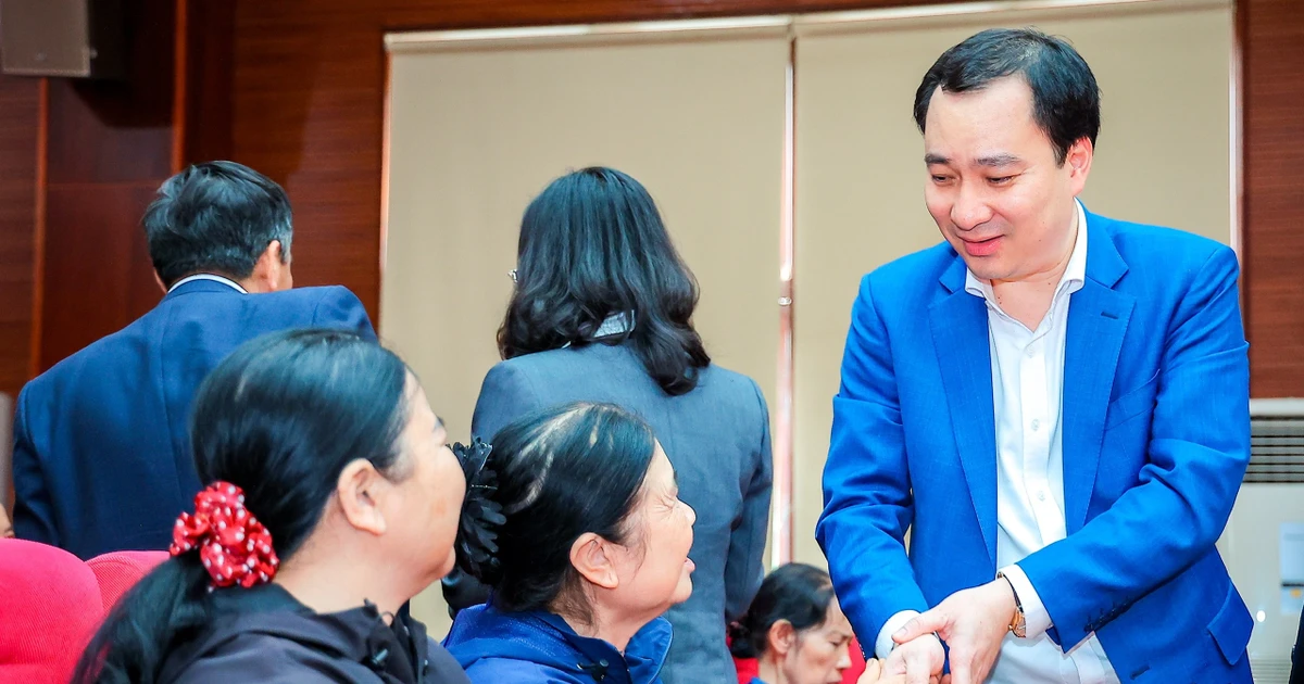 Gallery - Ông Vũ Văn Tiến: “Sẽ luôn ở bên Nhân dân, gắn bó mật thiết với cử tri” | Báo Tri thức và Cuộc sống - TIN TỨC PHỔ BIẾN KIẾN THỨC 24H