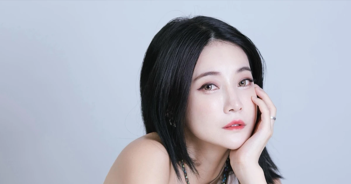 View - Nữ YouTuber gợi cảm chia sẻ góc khuất trong 'quá khứ đen' | Báo Tri thức và Cuộc sống - TIN TỨC PHỔ BIẾN KIẾN THỨC 24H