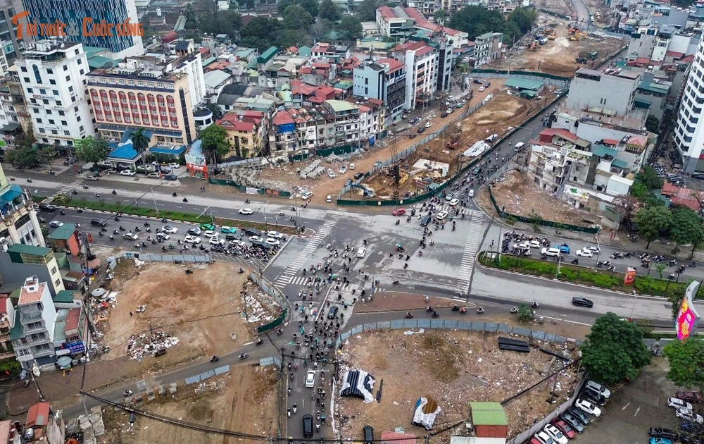 View - Thi công xuyên Tết, vành đai 1 Hoàng Cầu – Voi Phục thay đổi ra sao? | Báo Tri thức và Cuộc sống - TIN TỨC PHỔ BIẾN KIẾN THỨC 24H