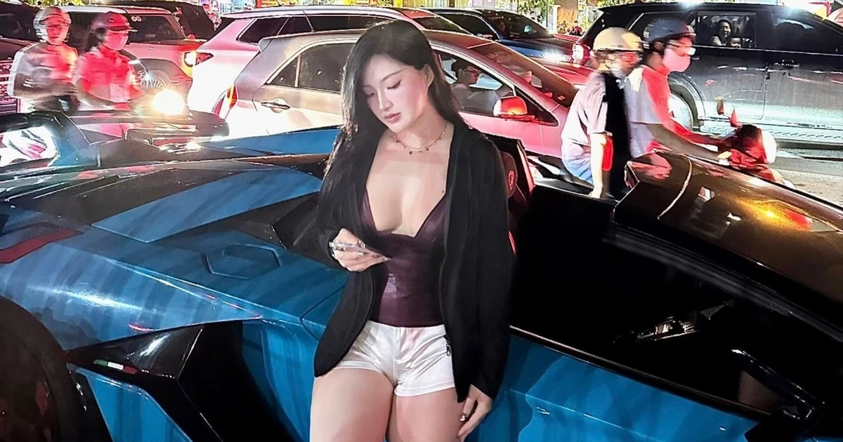 View - Hot girl Bảo Trân khoe dáng cùng siêu xe Lamborghini | Báo Tri thức và Cuộc sống - TIN TỨC PHỔ BIẾN KIẾN THỨC 24H