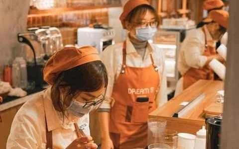 View - Làm thêm dịp Tết: Câu chuyện mưu sinh của sinh viên và người trẻ thành phố | Báo Tri thức và Cuộc sống - TIN TỨC PHỔ BIẾN KIẾN THỨC 24H