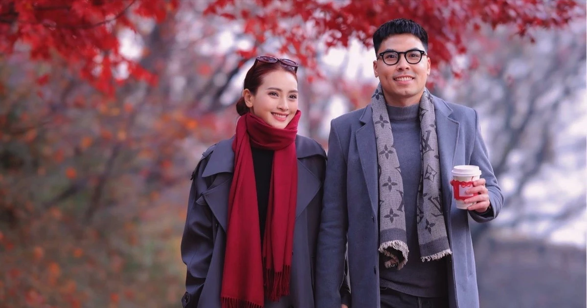 View - MC Mù Tạt và cầu thủ Phạm Đức Huy “xả ảnh” lãng mạn sau màn cầu hôn ngọt ngào | Báo Tri thức và Cuộc sống - TIN TỨC PHỔ BIẾN KIẾN THỨC 24H