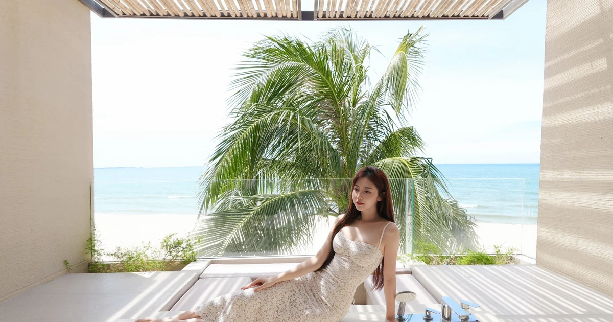 View - Liz Kim Cương "đốt mắt" fan với thân hình cực phẩm trong chuyến du lịch biển | Báo Tri thức và Cuộc sống - TIN TỨC PHỔ BIẾN KIẾN THỨC 24H