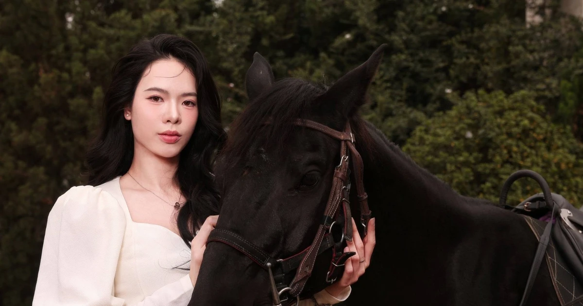 Gallery - Hoa khôi bóng chuyền Lê Thanh Thúy với bộ ảnh đón xuân Bính Ngọ | Báo Tri thức và Cuộc sống - TIN TỨC PHỔ BIẾN KIẾN THỨC 24H