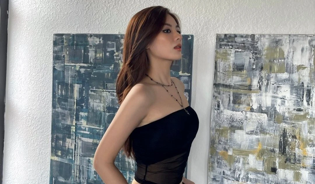 View - Xuất hiện chớp nhoáng nữ tiếp viên 'Tử Chiến Trên Không' gây bão mạng | Báo Tri thức và Cuộc sống - TIN TỨC PHỔ BIẾN KIẾN THỨC 24H