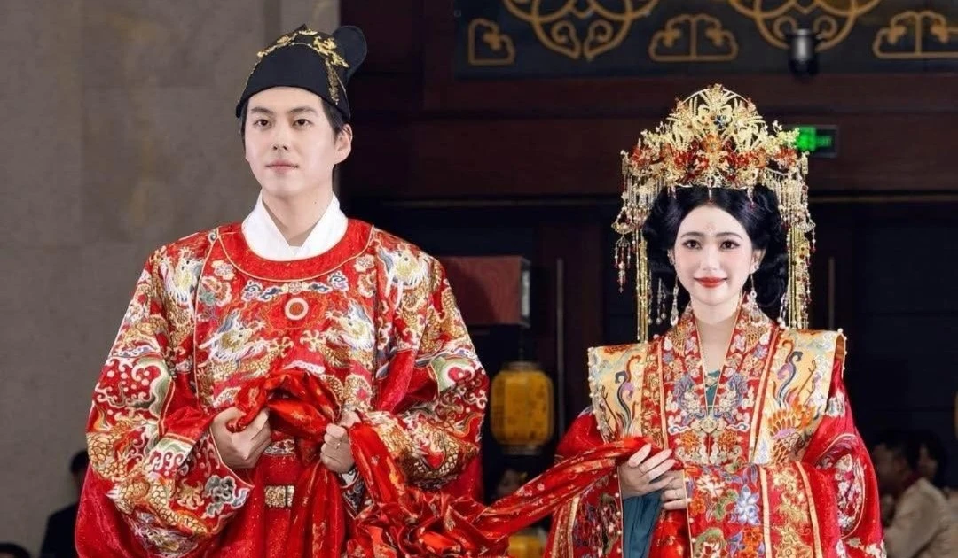 View - Bộ ảnh cưới đẹp như phim Trung Quốc của cô gái Việt | Báo Tri thức và Cuộc sống - TIN TỨC PHỔ BIẾN KIẾN THỨC 24H