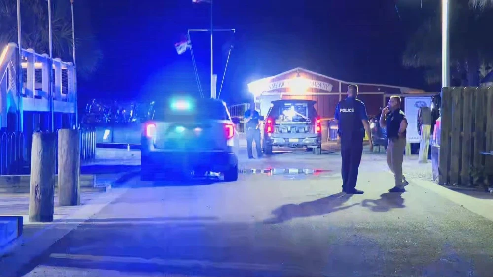 Xả súng tại quán bar ở Mỹ, nhiều người thương vong