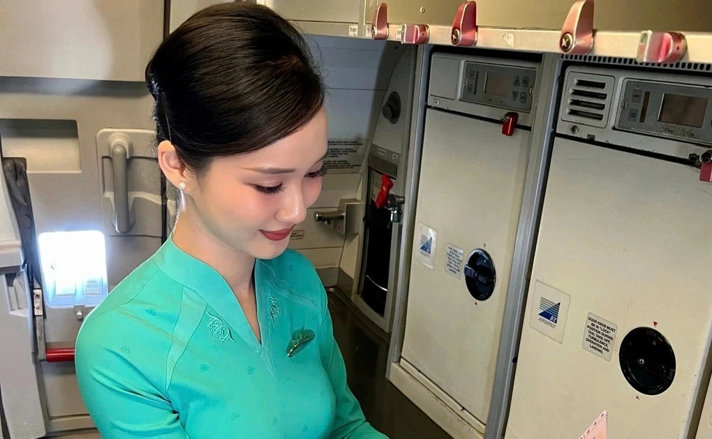 View - Nữ tiếp viên hút 7 triệu lượt xem chỉ với 1 khoảnh khắc | Báo Tri thức và Cuộc sống - TIN TỨC PHỔ BIẾN KIẾN THỨC 24H