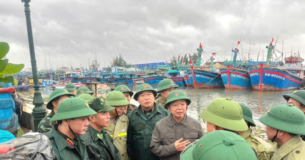 View - Phó Thủ tướng Trần Hồng Hà kiểm tra công tác chống bão số 13 tại Gia Lai | Báo Tri thức và Cuộc sống - TIN TỨC PHỔ BIẾN KIẾN THỨC 24H