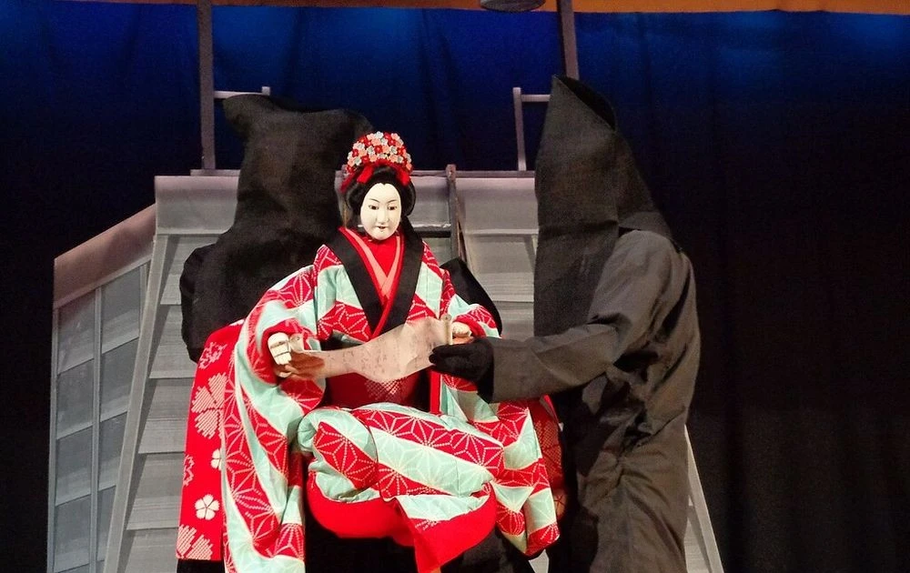 View - Cái kết bi thảm của cô gái muốn thiêu rụi Tokyo vì tình | Báo Tri thức và Cuộc sống - TIN TỨC PHỔ BIẾN KIẾN THỨC 24H