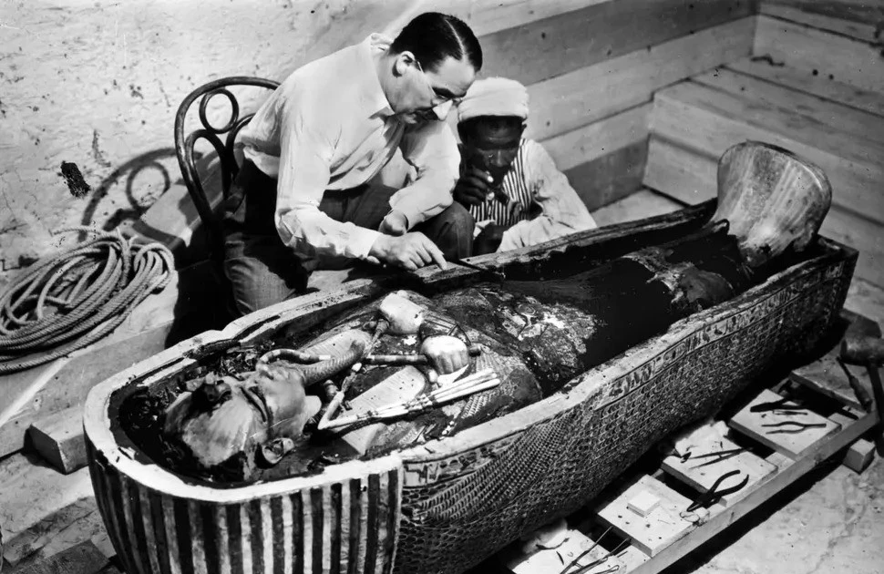 View - Xác ướp pharaoh nổi tiếng Ai Cập bị hư hại khi khai quật | Báo Tri thức và Cuộc sống - TIN TỨC PHỔ BIẾN KIẾN THỨC 24H