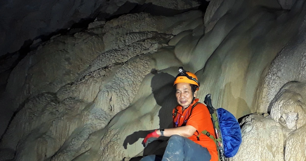 View - GS Tạ Hòa Phương Giải mã Trái Đất bằng khoa học và thi ca | Báo Tri thức và Cuộc sống - TIN TỨC PHỔ BIẾN KIẾN THỨC 24H