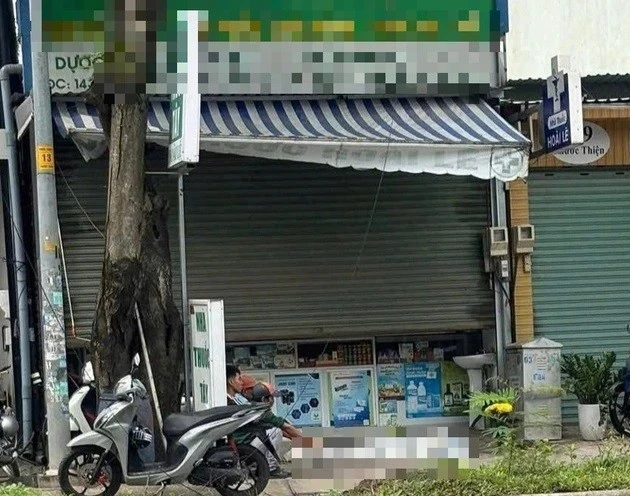 TP HCM: Nữ phụ hồ gục chết thương tâm khi đang mua thuốc tây