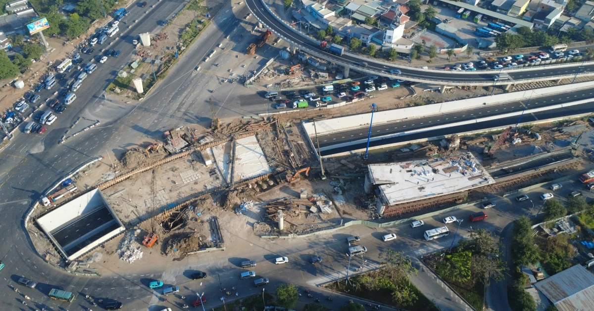 View - Thông xe hầm chui nút giao thông hiện đại nhất TP HCM | Báo Tri thức và Cuộc sống - TIN TỨC PHỔ BIẾN KIẾN THỨC 24H