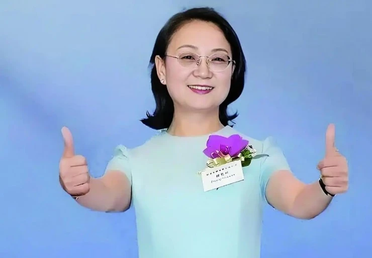 Gallery - Điều ít biết về nữ tỷ phú giàu nhất Trung Quốc 2025 | Báo Tri thức và Cuộc sống - TIN TỨC PHỔ BIẾN KIẾN THỨC 24H