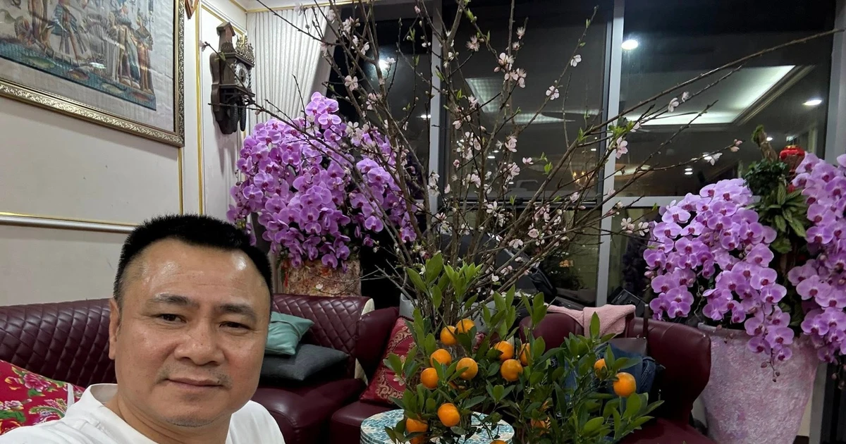 View - Đón Tết Bính Ngọ 2026, căn nhà của NSND Tự Long ngập tràn sắc hoa | Báo Tri thức và Cuộc sống - TIN TỨC PHỔ BIẾN KIẾN THỨC 24H