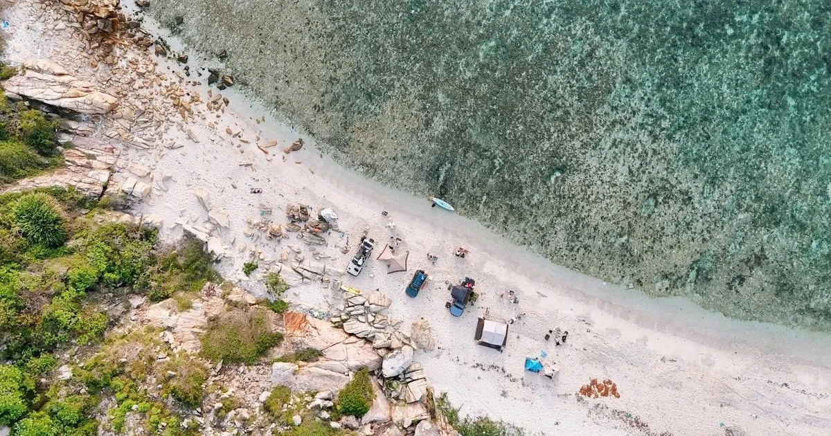 Gallery - Bãi Thùng tọa độ camping '4 không' hoang sơ bên cung đường Vĩnh Hy | Báo Tri thức và Cuộc sống - TIN TỨC PHỔ BIẾN KIẾN THỨC 24H