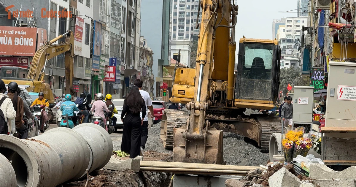 View - Đào xới suốt nhiều năm, đường Nguyễn Tuân vẫn dang dở bao giờ mới 'hồi sinh'? | Báo Tri thức và Cuộc sống - TIN TỨC PHỔ BIẾN KIẾN THỨC 24H