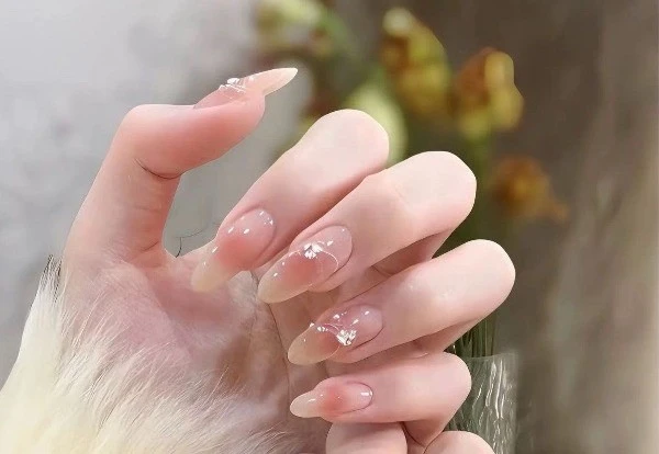 View - Gợi ý nail xinh ngọt ngào ngày yêu, rực rỡ du xuân | Báo Tri thức và Cuộc sống - TIN TỨC PHỔ BIẾN KIẾN THỨC 24H