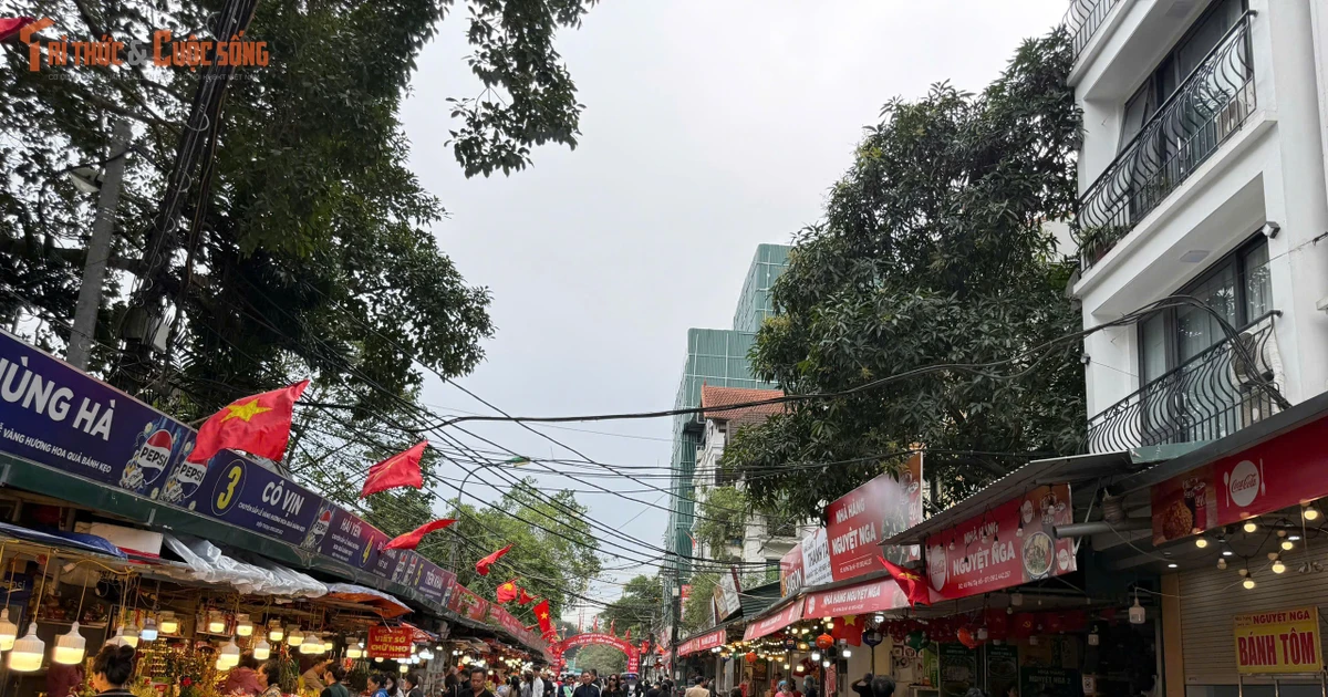 View - Phủ Tây Hồ đổi khác gọn gàng từ hàng quán đến giao thông | Báo Tri thức và Cuộc sống - TIN TỨC PHỔ BIẾN KIẾN THỨC 24H