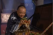 'Bí kíp' kiếm tiền giúp Hòa Thân giàu bậc nhất thế giới