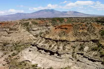 Khám phá hẻm núi 2 triệu tuổi được coi là 'cái nôi của nhân loại'