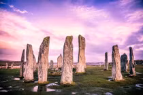Cận cảnh vòng tròn đá 5.000 tuổi, bí ẩn hơn cả Stonehenge 