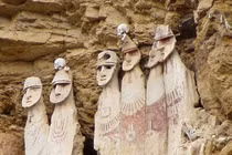 Lăng mộ bí ẩn giữa núi rừng Peru thách thức mọi chuyên gia