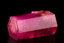 Săn lùng đá quý hơn kim cương vạn lần, giá chạm đỉnh trời 