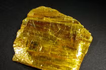 Khoáng vật dễ nhầm lẫn là vàng, nuốt phải có thể mất mạng 