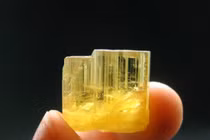 Khoáng vật vàng rực rỡ, được coi là món quà từ Mặt trời