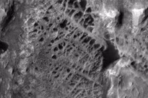 Lần đầu công bố hình ảnh 'mạng nhện' khổng lồ trên sao Hỏa