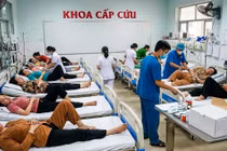 An Giang: 97 người ngộ độc sau khi ăn bánh bông lan trứng muối