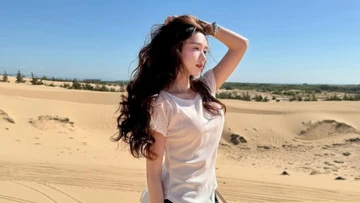 Hot girl Điện Biên Karty Chang khoe ảnh du lịch đồi cát đẹp mê mẩn