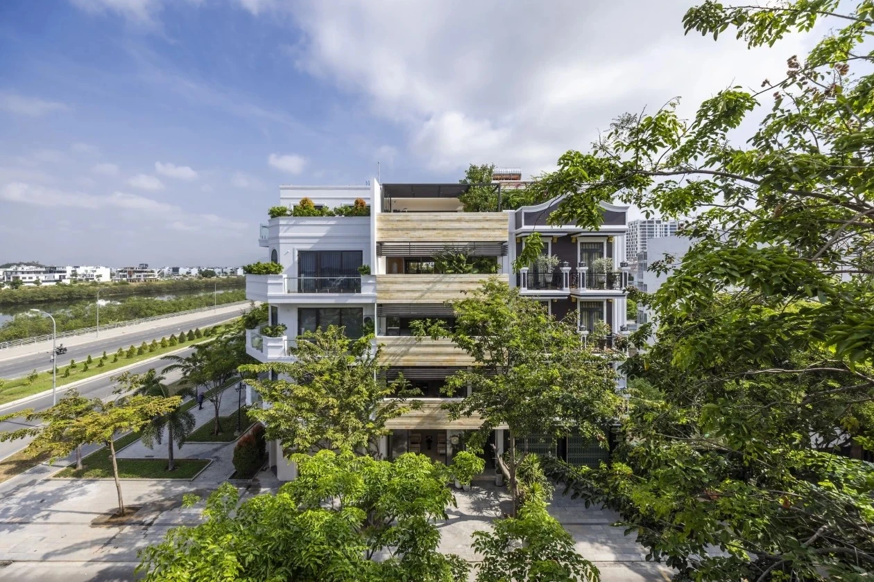 Nhà phố hiện đại ngập nắng, ngập gió ở Nha Trang