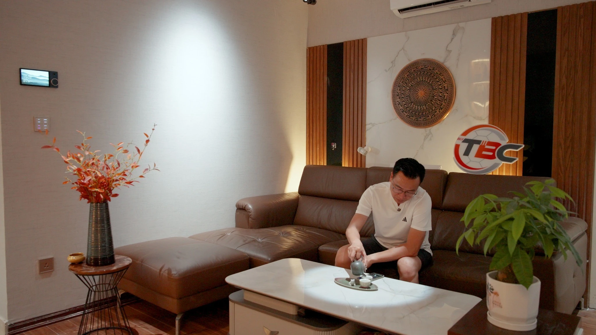 Bên trong căn hộ thông minh của BLV Tạ Biên Cương 