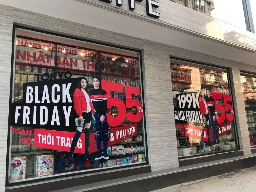 Đua nhau giảm giá dịp Black Friday, có nơi giảm 80% vẫn vắng khách 