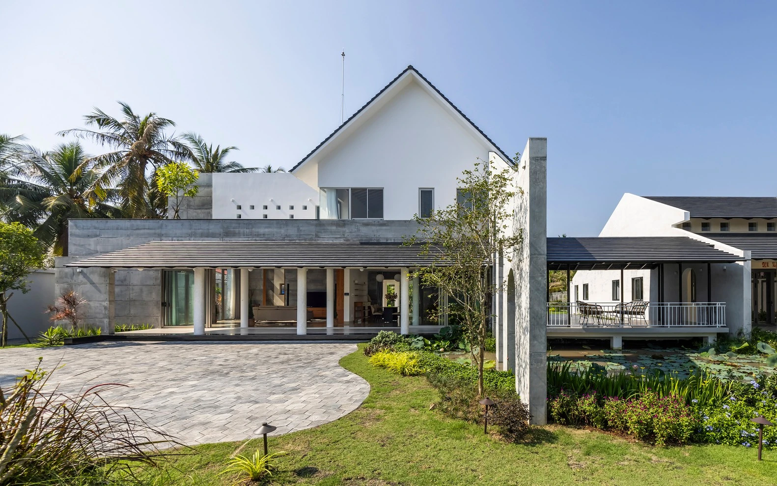 View - Báo Mỹ "ngả mũ" trước ngôi nhà với 7 khoảng sân tại Việt Nam | Báo Tri thức và Cuộc sống - TIN TỨC PHỔ BIẾN KIẾN THỨC 24H