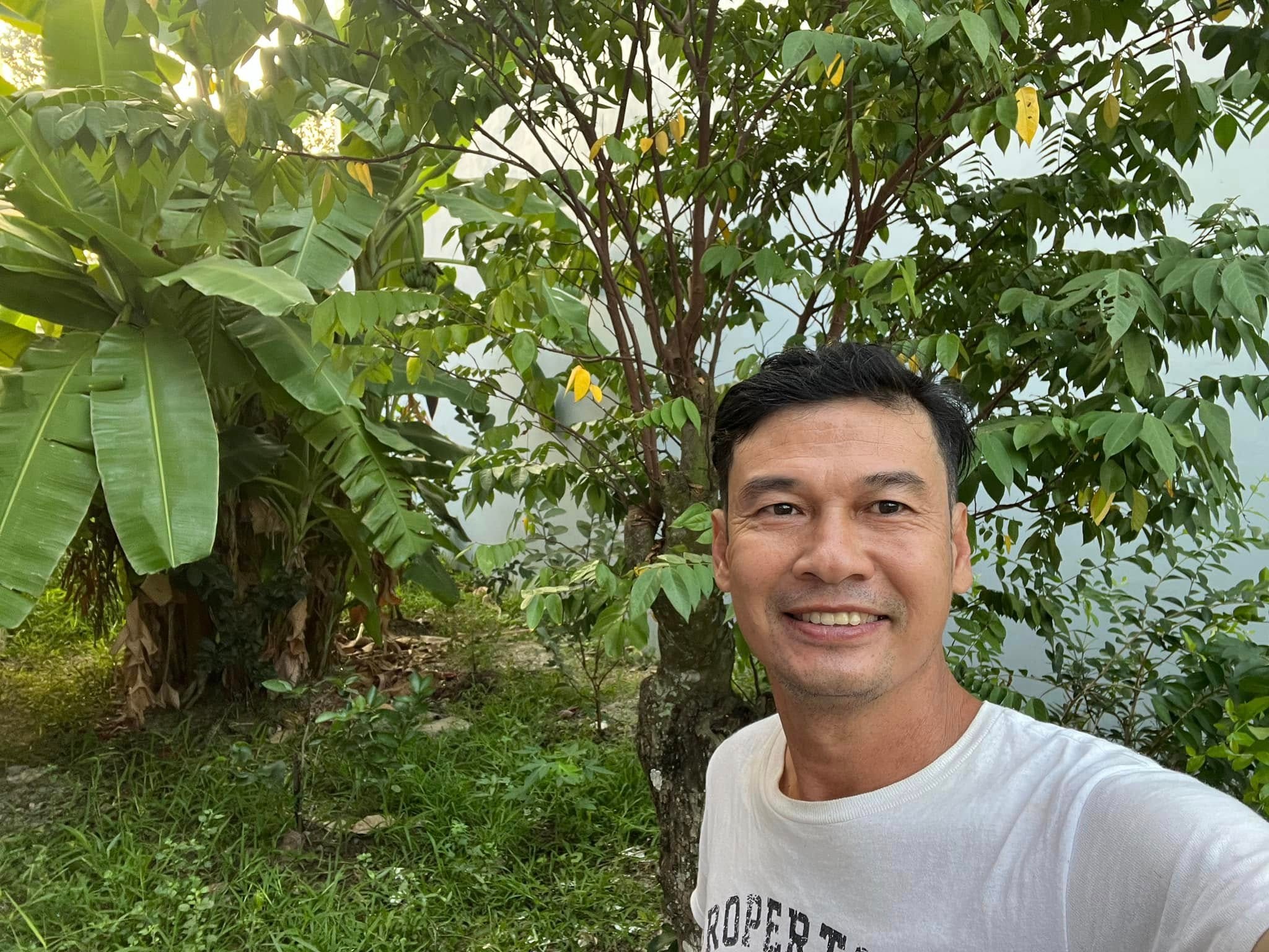 View - "Biệt phủ" trồng rau, cây ăn trái của Tiết Cương và vợ trẻ | Báo Tri thức và Cuộc sống - TIN TỨC PHỔ BIẾN KIẾN THỨC 24H