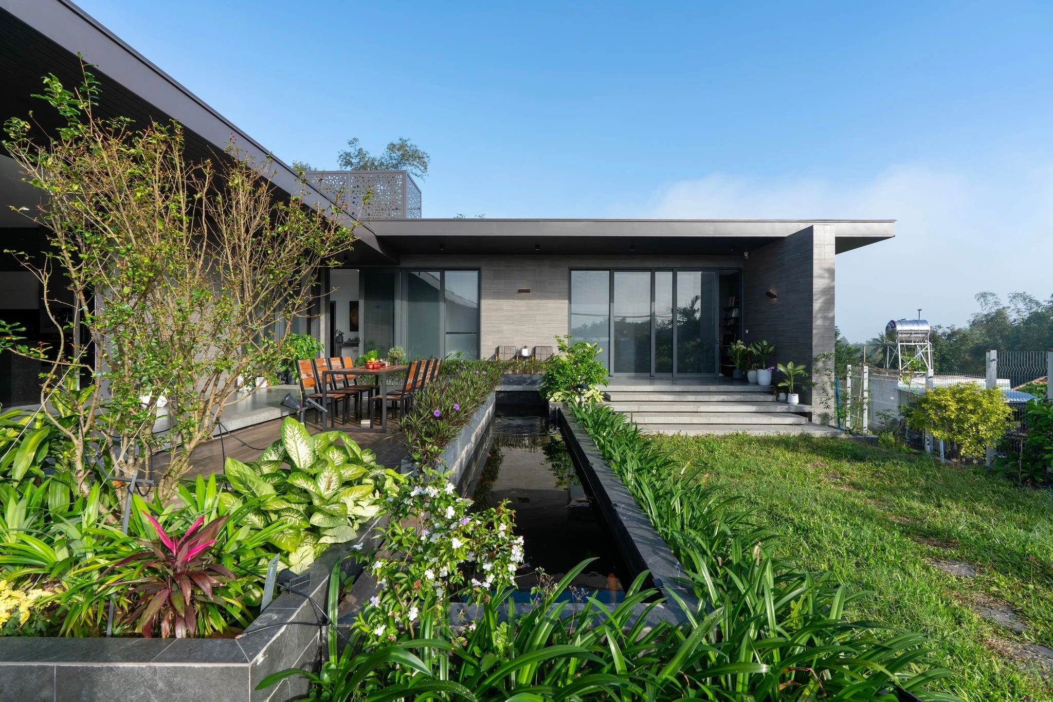 Nhà vườn 800m2 tựa như khu nghỉ dưỡng thu nhỏ tại Đà Nẵng 