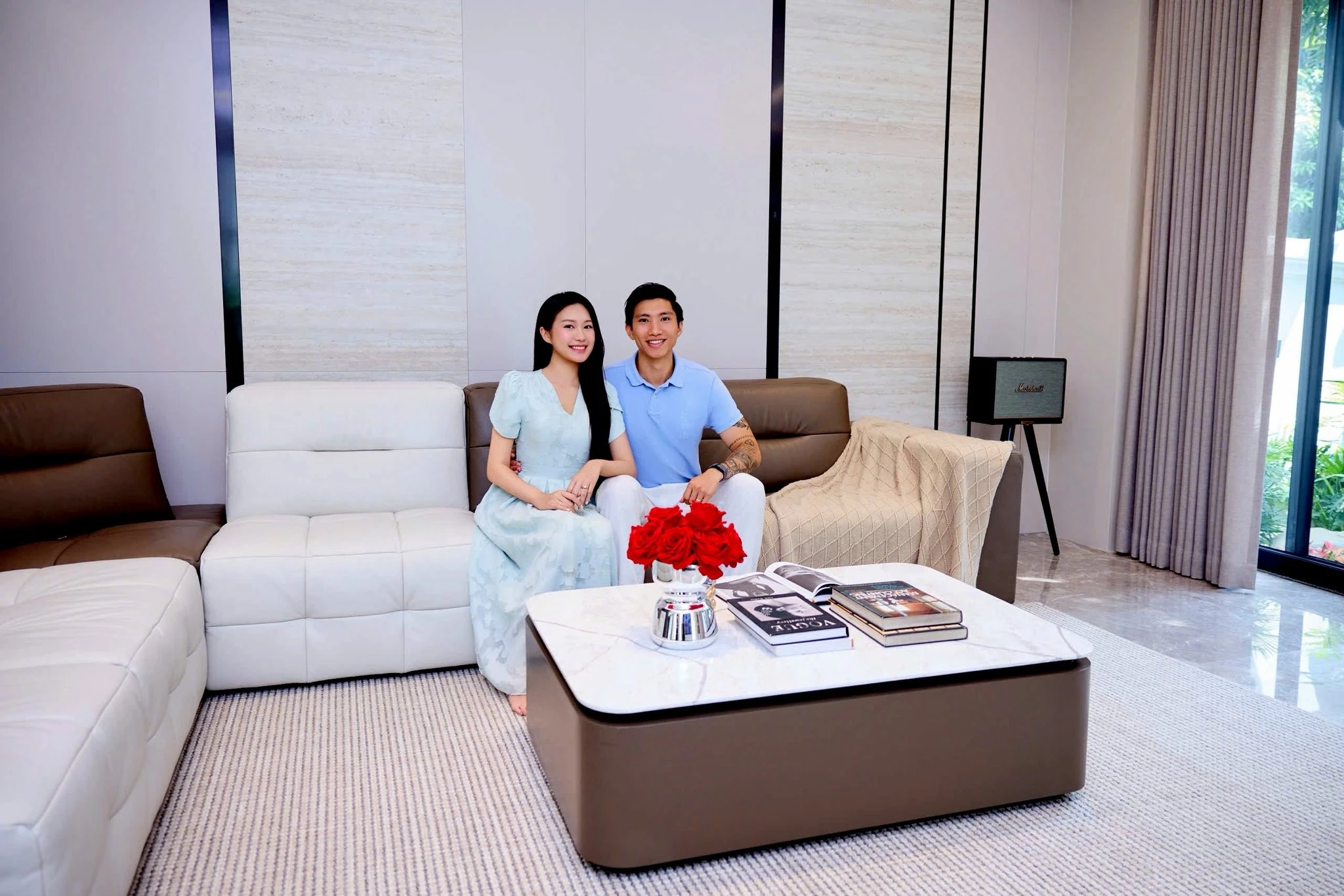 Cận cảnh nhà mới chục tỷ góc nào cũng xa hoa của Đoàn Văn Hậu