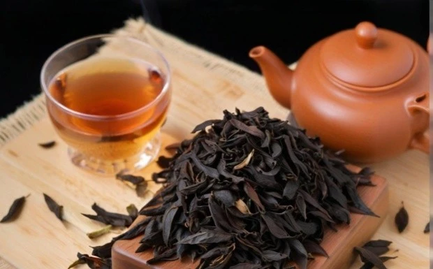 Tận thấy loại lá đắt nhất thế giới 30 tỷ đồng/kg