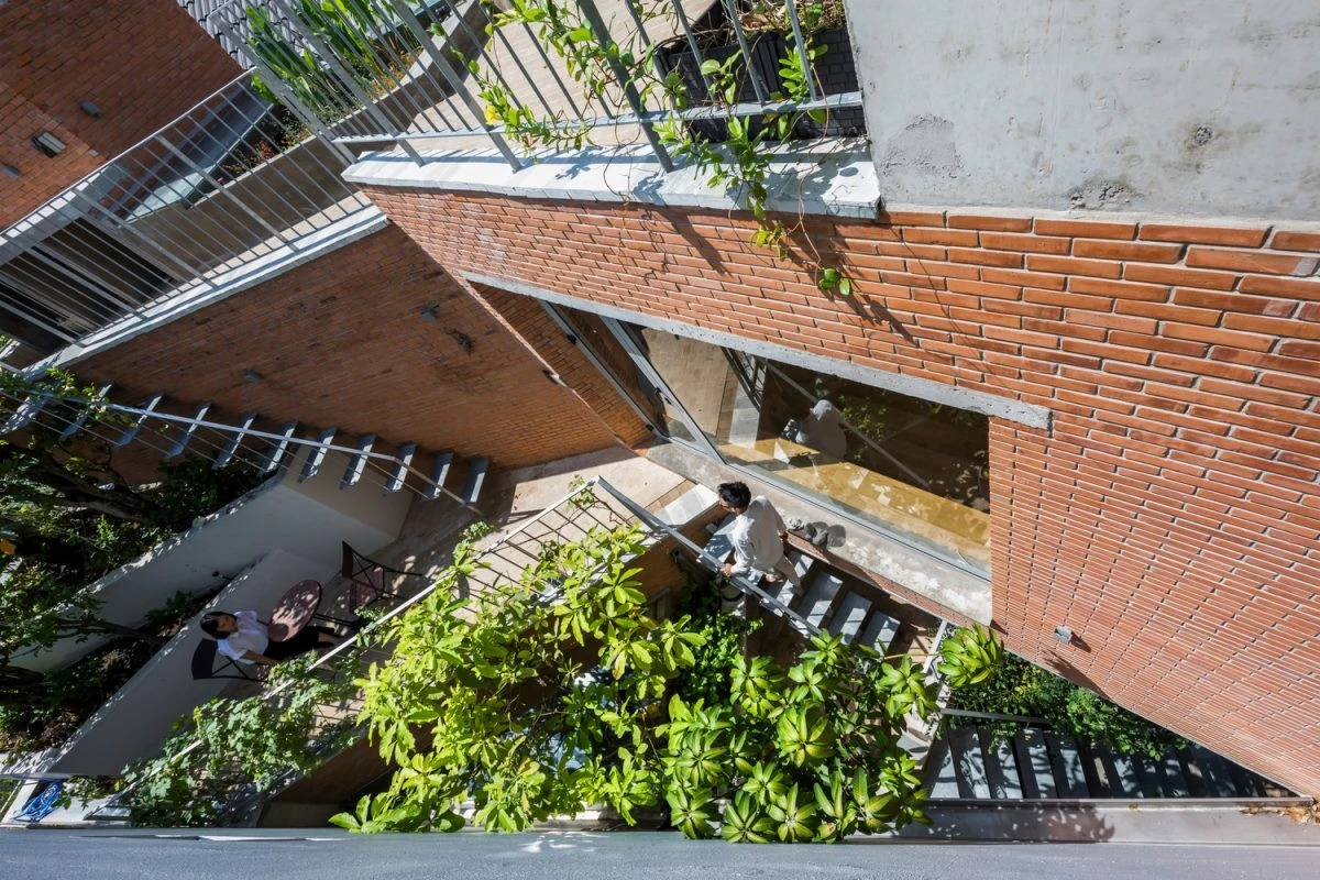 Báo Mỹ ca tụng nhà phố xanh từ ngoài vào trong giữa đô thị TP HCM